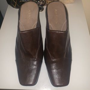 Aerosols leather slip on mules